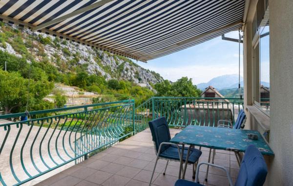 Apartman Ante Apartment Zvecanje Bagian luar foto
